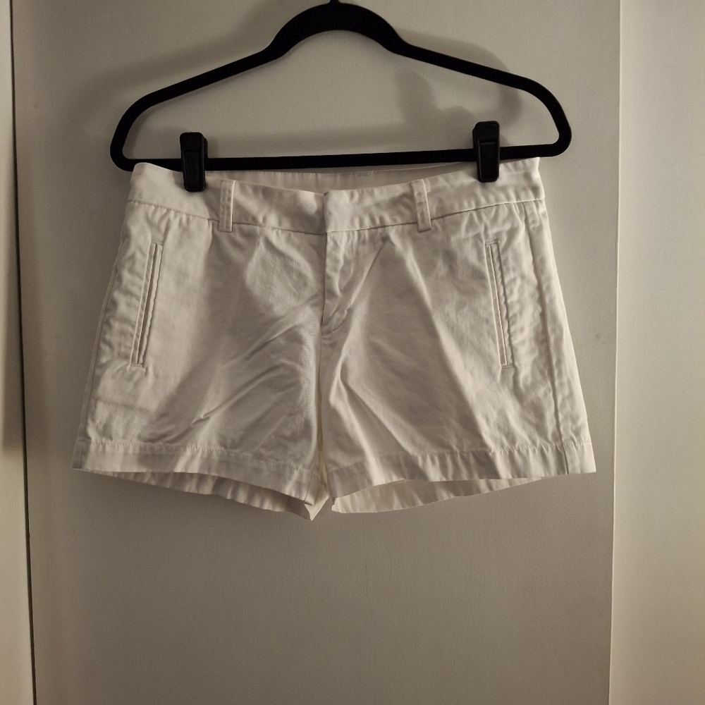 Stylus Women's White Shorts